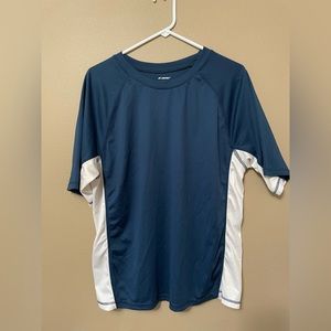 Kanu Men’s Large Blue and White Short Sleeve Shirt